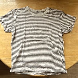 Buck Mason men’s recycled cotton tshirt. Size Medium.  Blue stripes